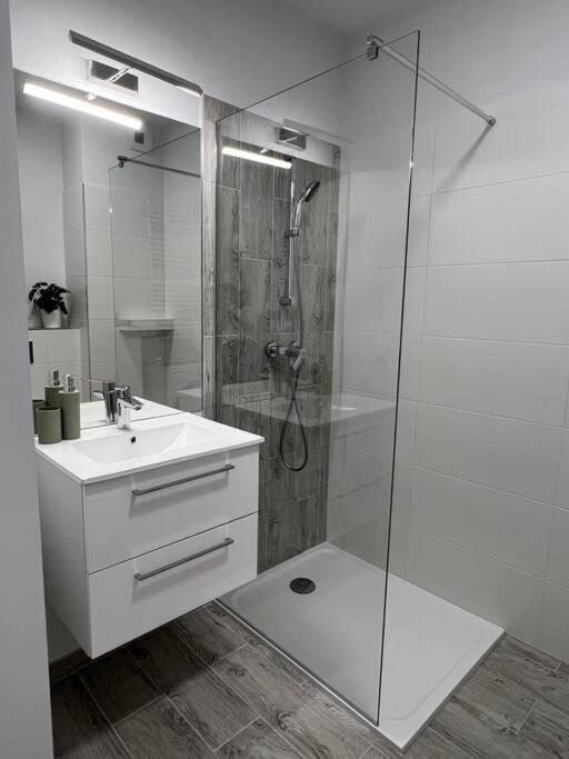 Apartment Olive In Bialoleka-Tarchomin Center Warsaw Ngoại thất bức ảnh